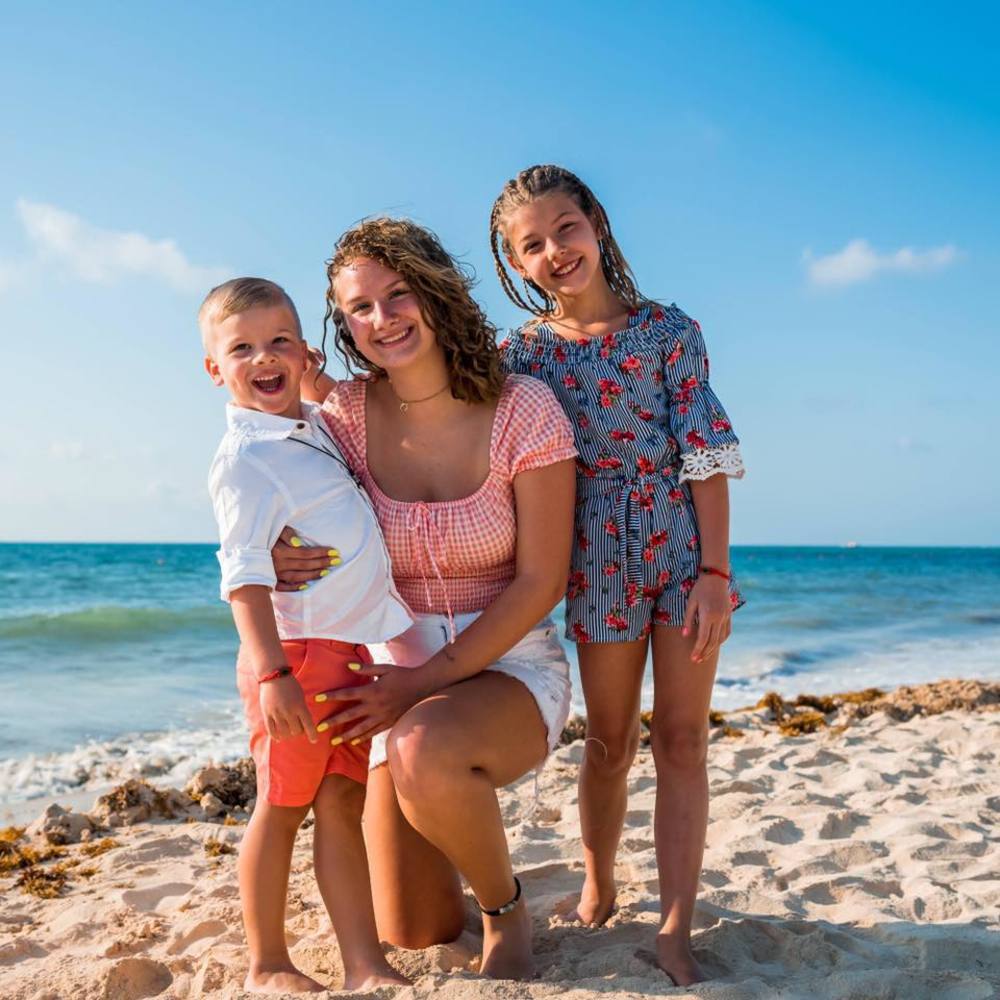 Meet your Posher, Connie